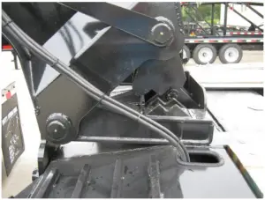 hydraulic- control- lever- labeled