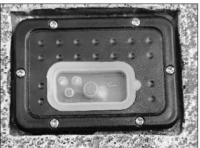 Roaming Light B091Y2MMN2 One To One Linkable Solar Bluetooth Rock Speaker 2