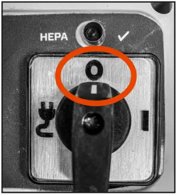 iqpowertools 426HEPA Cyclonic Dust Extractor HEPA Filtration - POWER SOCKET 1