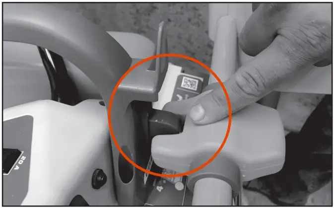 iqpowertools 426HEPA Cyclonic Dust Extractor HEPA Filtration - TRANSPORTATION 1