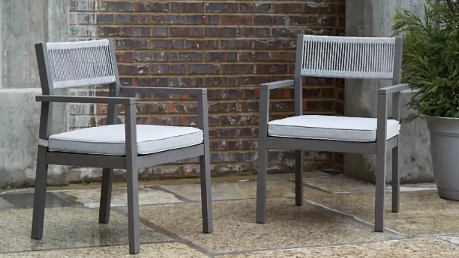 Ashley P358601a Furniture Arm Chair W/cushion Instruction Manual Ashley P358601a Furniture Arm Chair W/cushion Instruction Manual