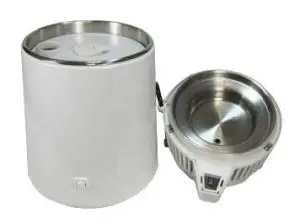 FIG 5 Packing and accessories