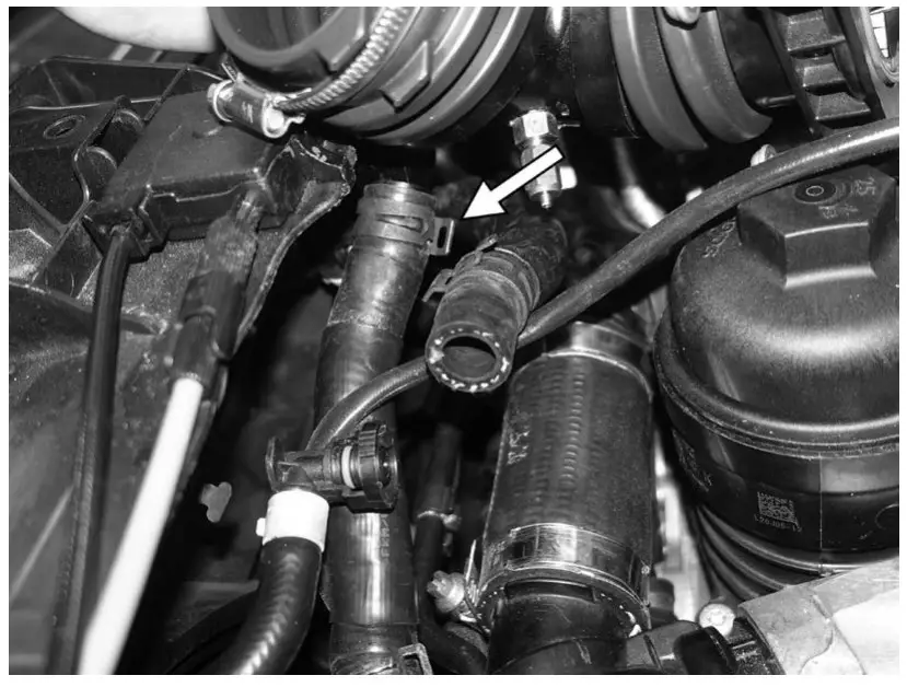 APR CI100056 EA825 40T SUV Intake - fig 20