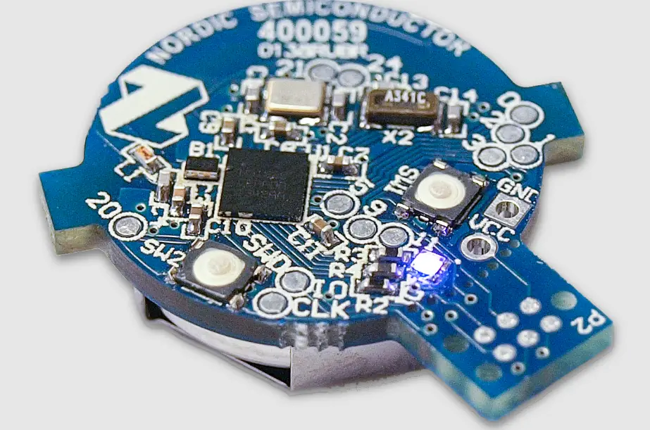 beaconstac-Programmable-Bluetooth-Low-Energy-Beacon