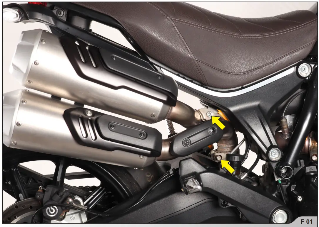 AKRAPOVIC Slip On Line Carbon Fiber Muffler - STOCK
