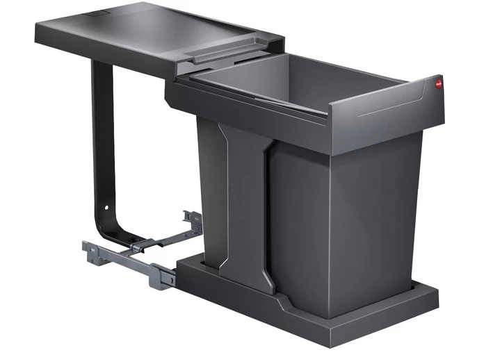 Hailo-3636001-Solo-Retractable-Trash-System-PRODUCT-IMAGE