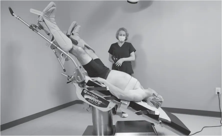 HOVERTECH T-Burg - Attaching to Operating Room Table 17