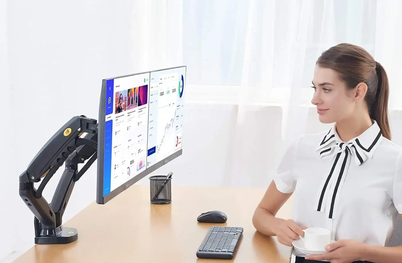 North Bayou F160 Flexi Full Motion Desk Mount Installation Guide