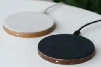 WOODCESSORIES ECO606 Fast Single Charger color code A