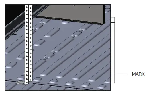 RANGER DESIGN N5 DS96 4 Shelving Unit -center of the shelf3