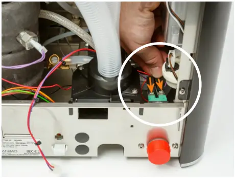 westomatic Primo Compact Water Reservoir - FIGURE 10