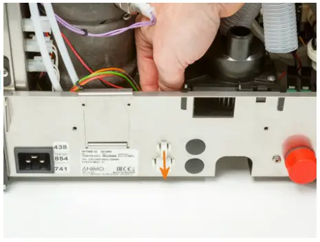 westomatic Primo Compact Water Reservoir - FIGURE 11