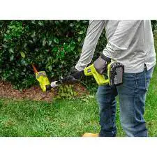 RYOBI-P26010BTLVNM-18V 18 Inch Cordless Battery-Pole-Hedge-Trimmer