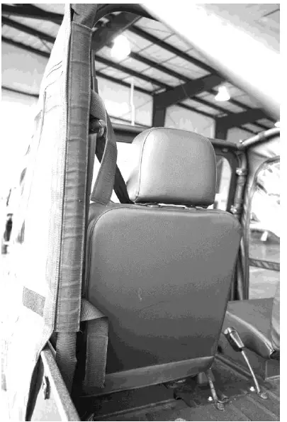 FALCON RIDGE Full Cab fits Windshield With Cargo Cover 3