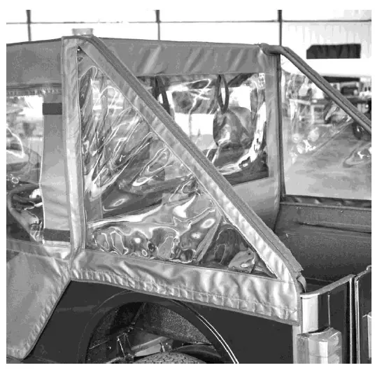 FALCON RIDGE Full Cab fits Windshield With Cargo Cover 9