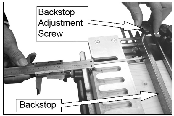 Clarke CDTJ24 Dovetail Jig - micrometer or vernier