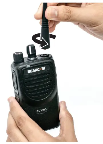 BEARCOM BC300D Portable Radio - Removing the Antenna