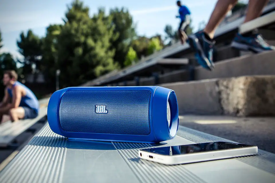 Jbl Charge 2 Portable Bluetooth Speakers User Guide Jbl Charge 2 Portable Bluetooth Speakers User Guide