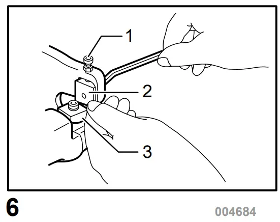 Install the lower blade