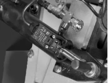 HOLZMANN BS320TOP Head Band Saw - Safety Devices