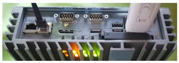 SIEMENS Connect X300 4G Dongle Setup Installation - Connecting dongle