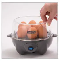 DASH D DEC012 Deluxe Egg Cooker - Boiling eggs 4