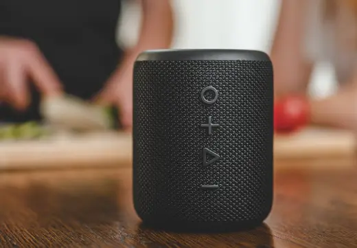 Niceboy Raze 3 Guru Bluetooth Speaker User Manual Niceboy Raze 3 Guru Bluetooth Speaker User Manual