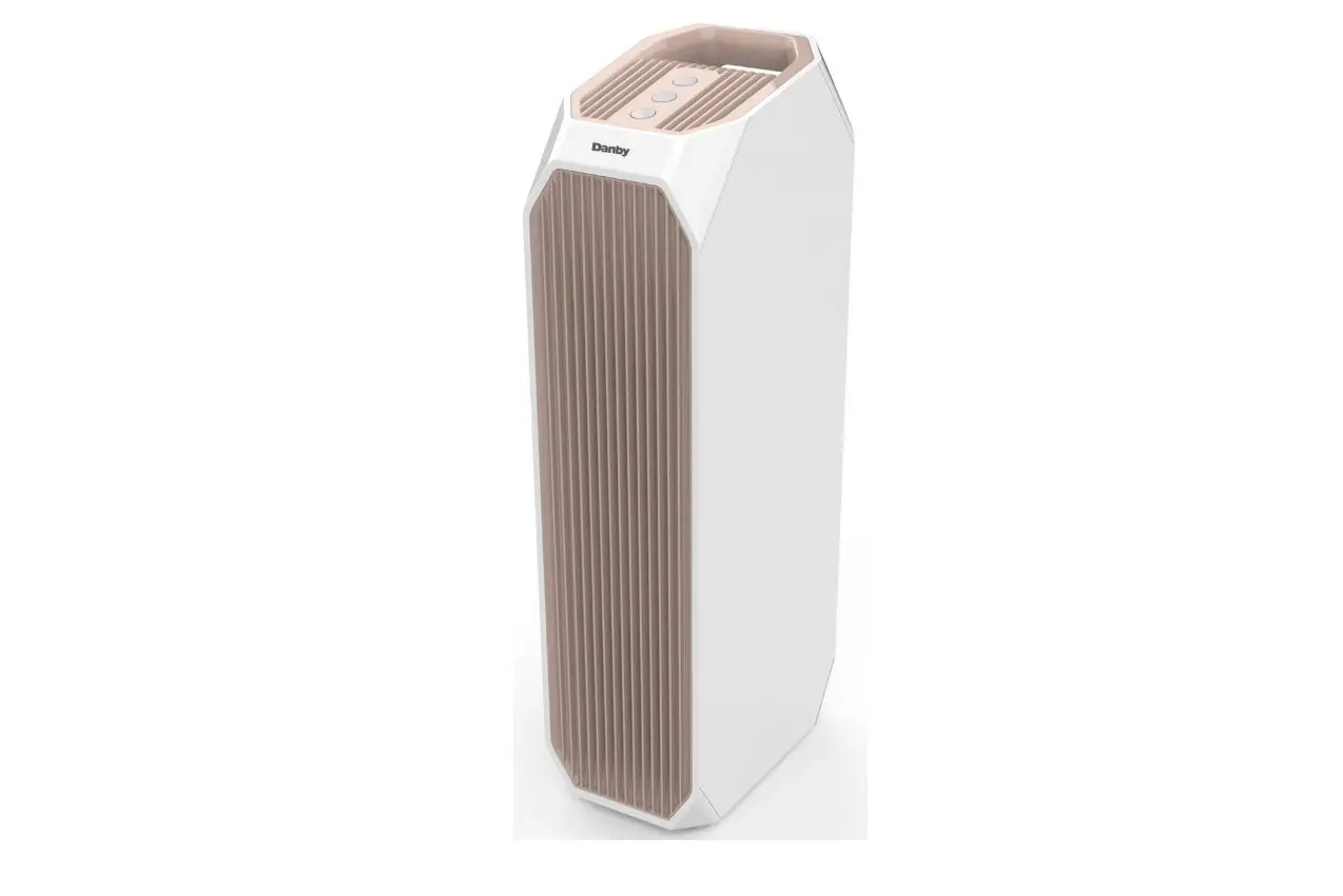 Danby Dap143baw-uv Air Purifier Owner's Manual Danby Dap143baw-uv Air Purifier Owner's Manual