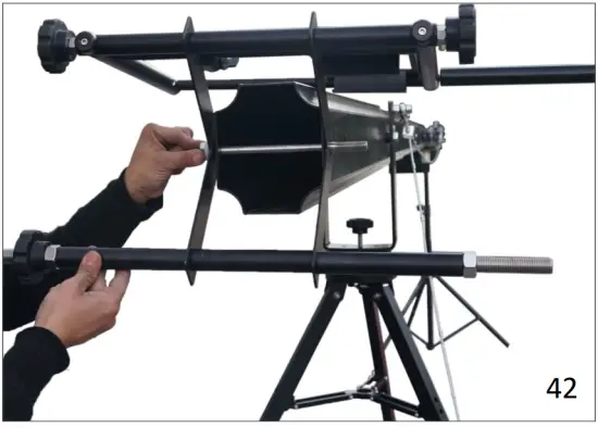 INSTALLING THE REAR FRAME