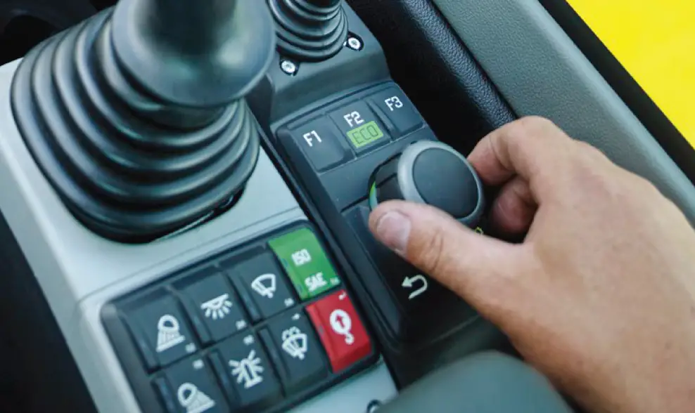 WACKER NEUSON 73709 Compact and Wheeled 11