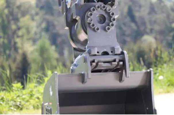 WACKER NEUSON 73709 Compact and Wheeled 36