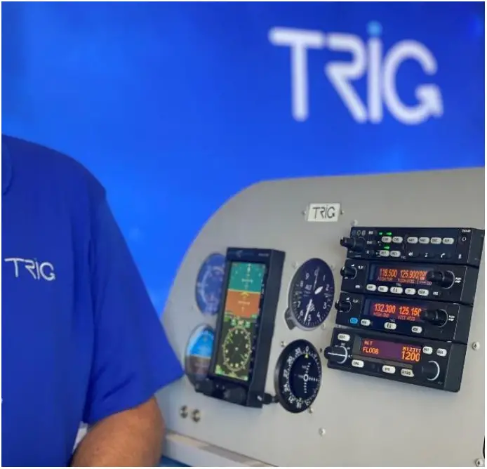 TRIG TX56 NAV Comm Radio - FIGURE 2