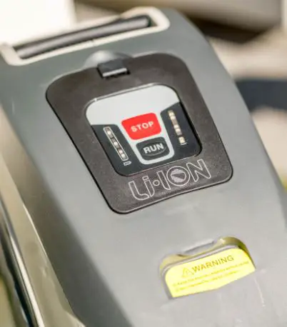 HOLMAN 3130 30m Battery Powered Hose Reel