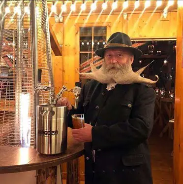 FIG 14 iKegger Double Ball Lock Spear