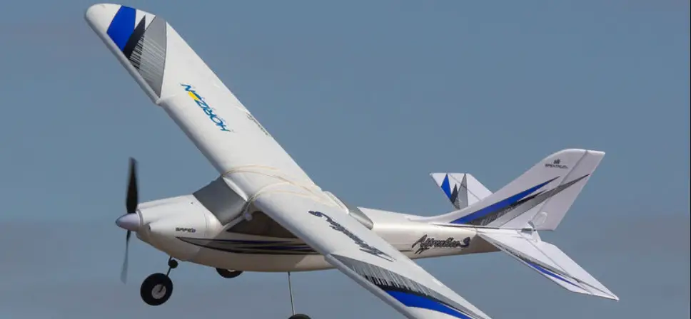 Horizon Hbz31000 Mini Apprentice S2 1.2m Safe Rtf Instruction Manual