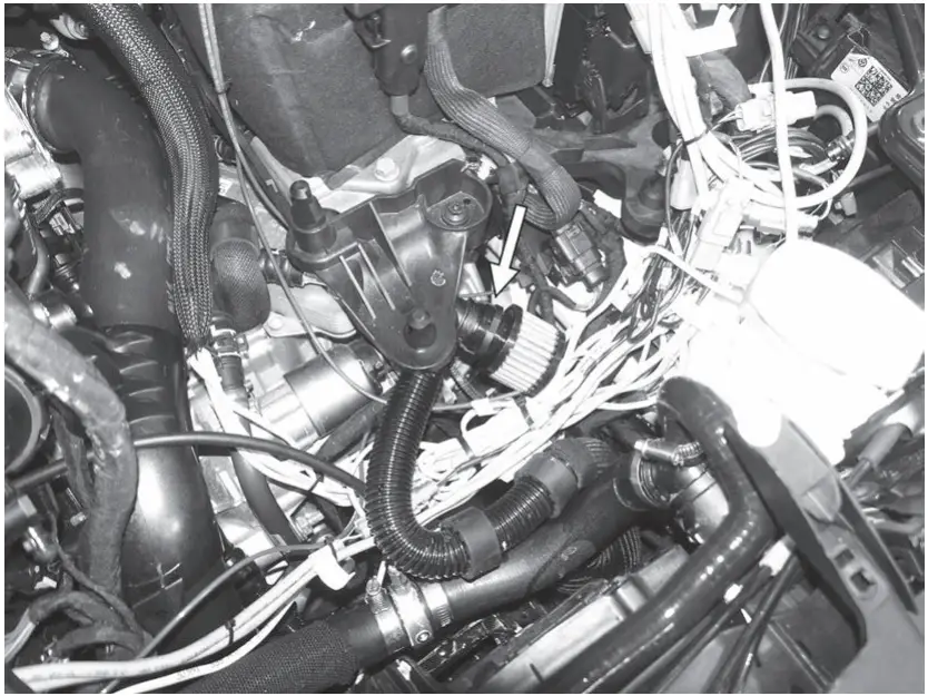 CI100052 APR Mk8 Airbox figure 15