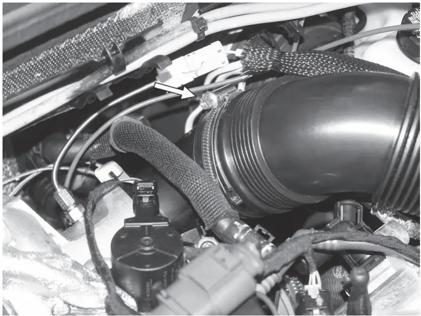 CI100052 APR Mk8 Airbox figure 7