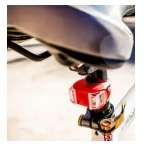 FIG 6 Replacing the Batteries