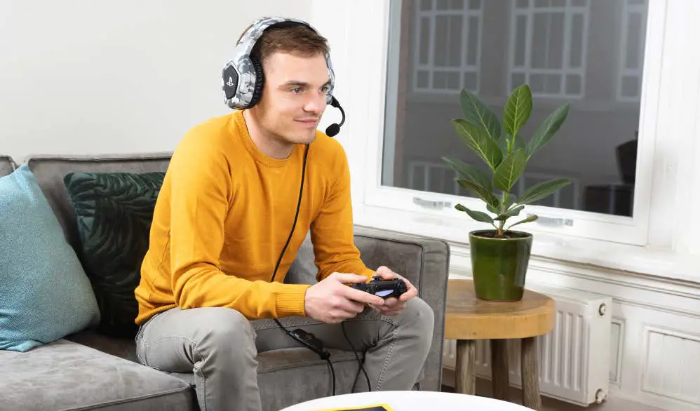 Trust-GXT-488-Forze-G-PS4-Gaming-Headset-fig-1