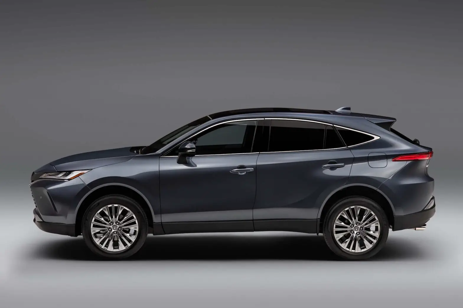 2022 Toyota Venza Hybrid Om48g63u Owners Manual