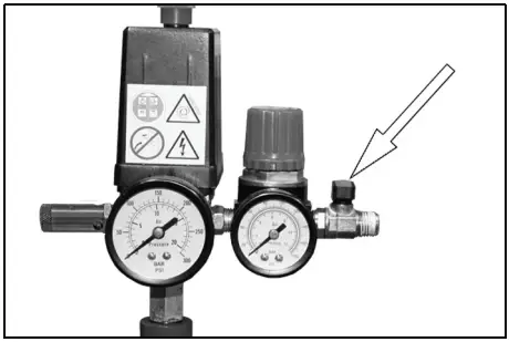 Clarke Rebel 65 110V Air Compressor - hose
