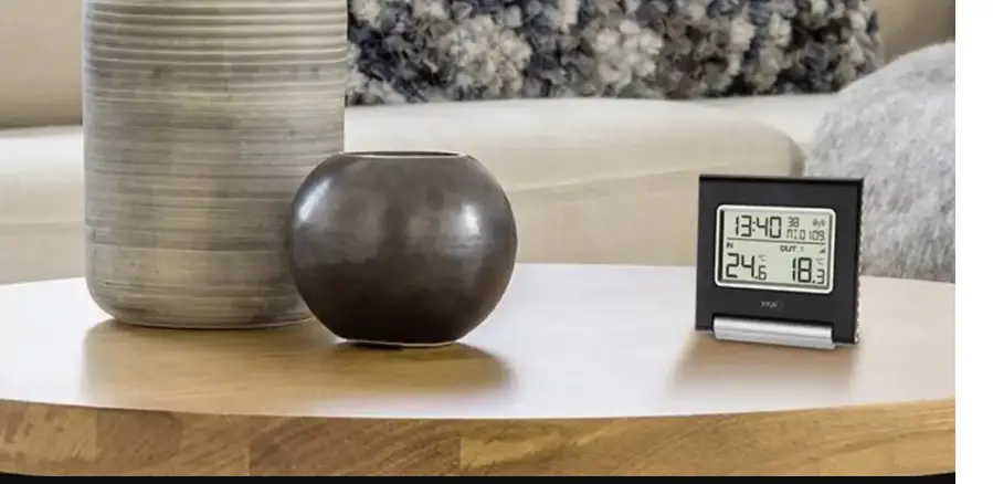 Tfa 60.2031.10 Digital Travel Alarm Clock Instruction Manual Tfa 60.2031.10 Digital Travel Alarm Clock Instruction Manual