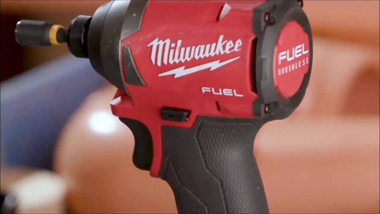 Milwaukee Heavy Duty Cordless Impact Wrench M18 Fid2 Instructions
