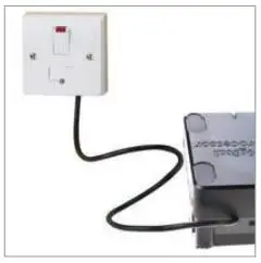 AQUALISA VSQ.A2.BV.DVFW.20 Visage Digital Concealed with Adjustable Height or Fixed Head Installation Guide - Connect the processor power lead