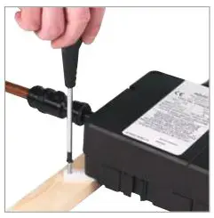 AQUALISA VSQ.A2.BV.DVFW.20 Visage Digital Concealed with Adjustable Height or Fixed Head Installation Guide - Place the Digital processor on a solid