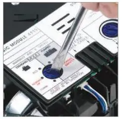 AQUALISA VSQ.A2.BV.DVFW.20 Visage Digital Concealed with Adjustable Height or Fixed Head Installation Guide - The Digital processors are supplied factory set