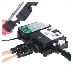 AQUALISA VSQ.A2.BV.DVFW.20 Visage Digital Concealed with Adjustable Height or Fixed Head Installation Guide - Unscrew the single fixing on top