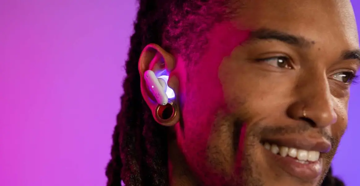 Logitech Fits True Wireless Gaming Earbuds User Guide Logitech Fits True Wireless Gaming Earbuds User Guide