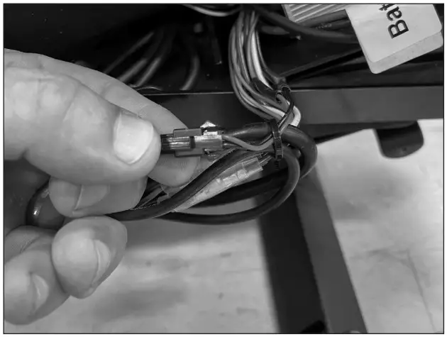 Razor W15110710027 Vector Handlebar Kit - Figure 2