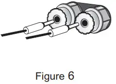 UNiKA MP Series MP 2800 Professional Power Amplifier - OUTPUTS